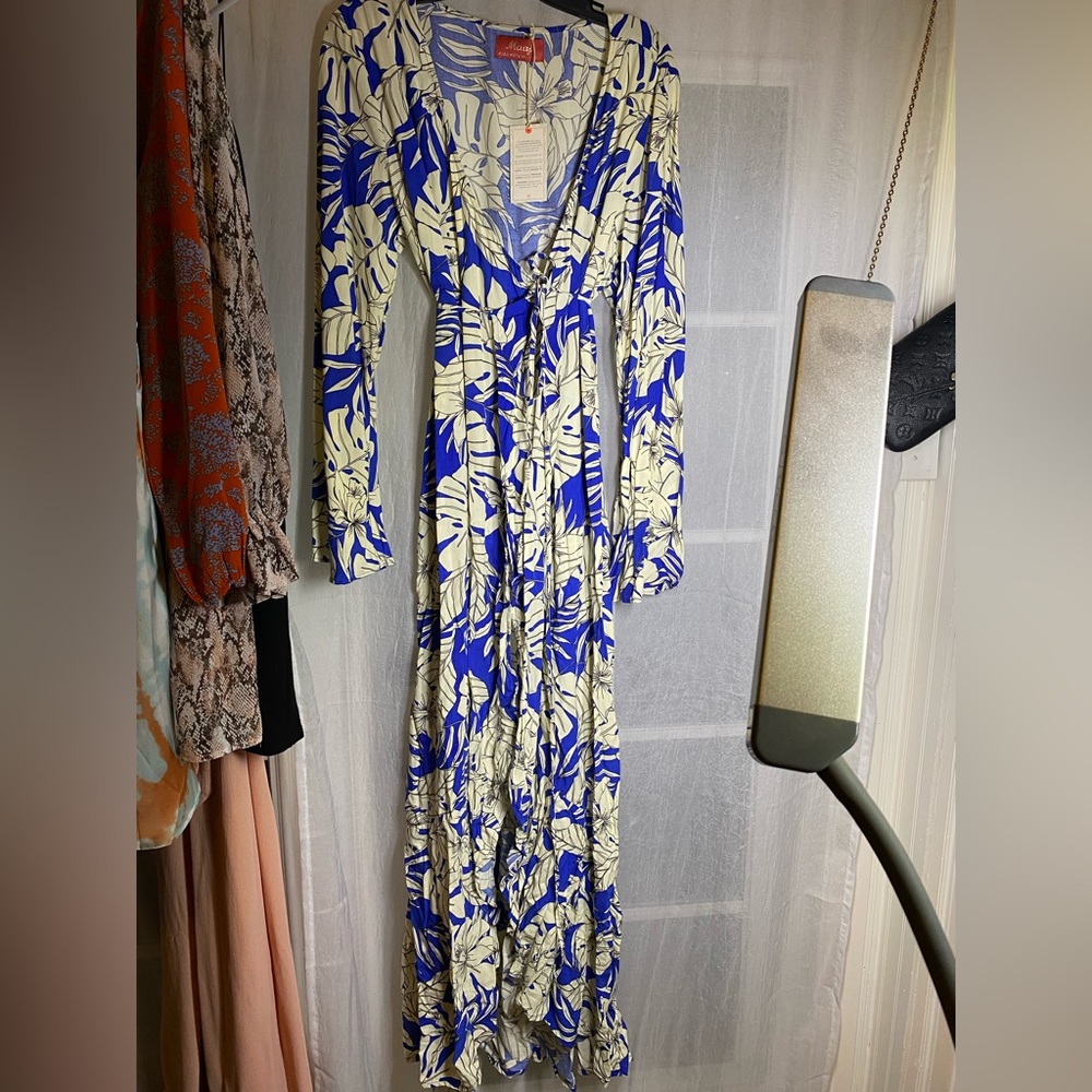 Maaji long sleeve beach dress coverup size M